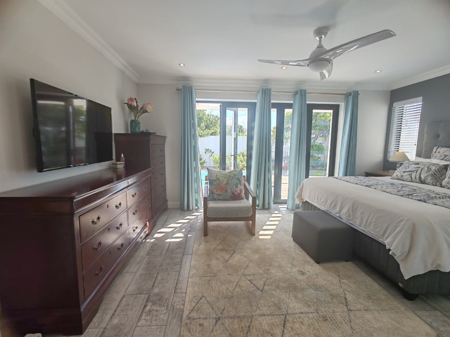 4 Bedroom Property for Sale in St Francis Links Eastern Cape